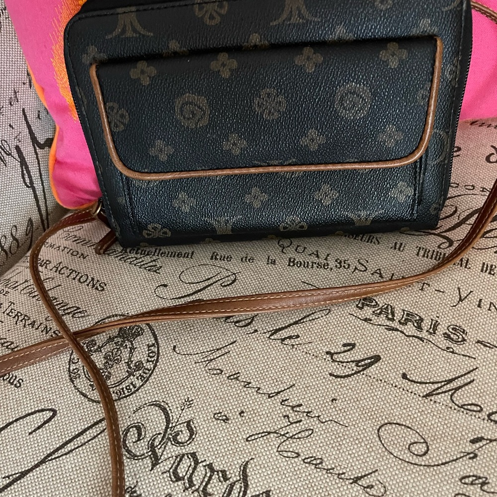 Rosetti Crossbody